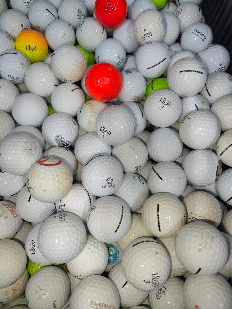 Vice pro soft golfballen 50 stuks mega deal, Ophalen of Verzenden, Bal(len)