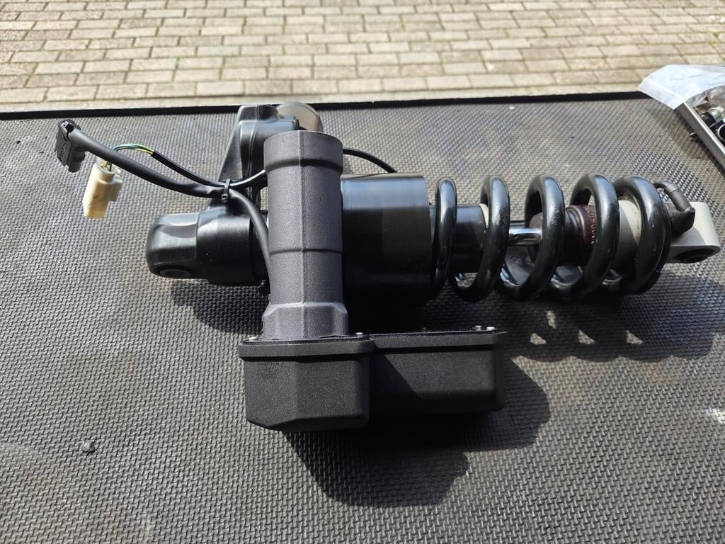 Schokbreker achter BMW K1600GTL 2012, Motoren, Ophalen of Verzenden