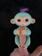 Fingerlings aapje turqouise met paars haar, Ophalen of Verzenden, Zo goed als nieuw