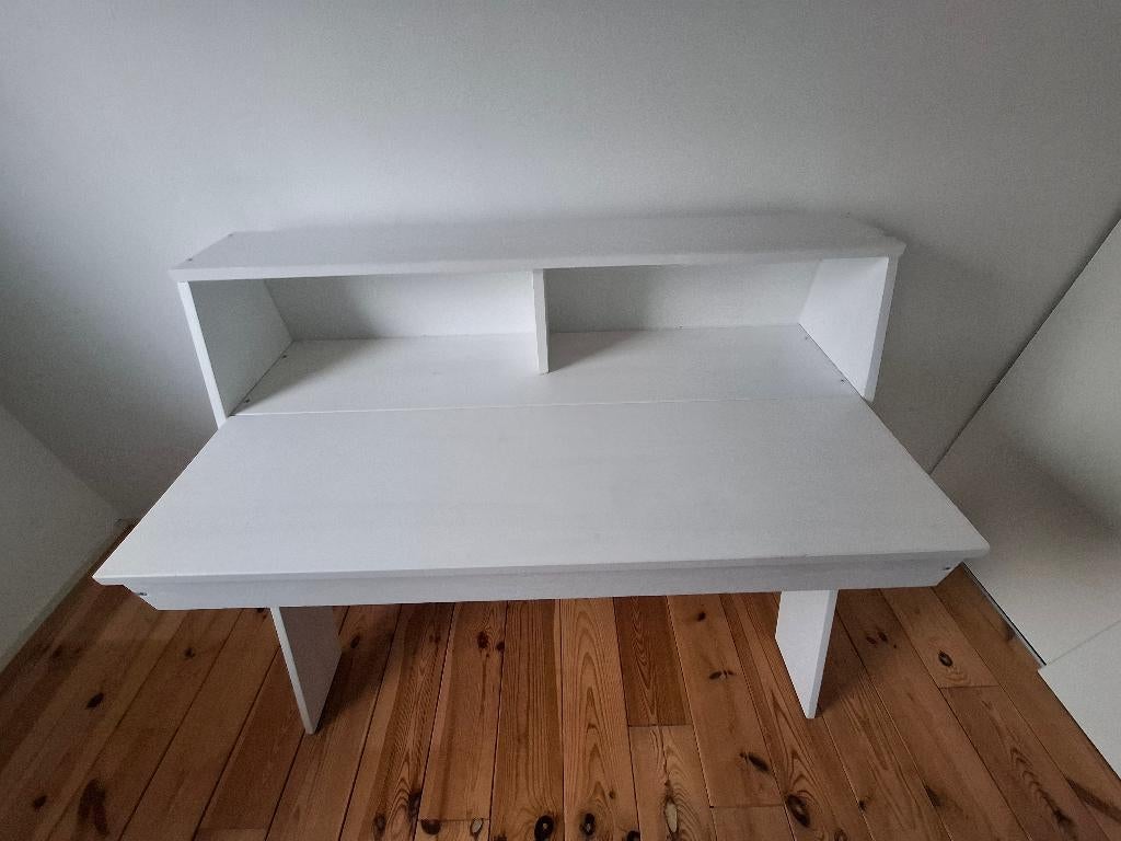 Bureau tienerkamer, Huis en Inrichting, Bureaus, Ophalen, Zo goed als nieuw, Bureau