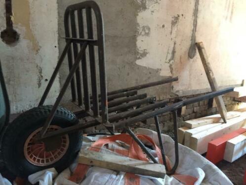 Steenkruiwagen te huur voor 7,50 euro per dag, Tuin en Terras, Ophalen, Onbekend, Handmatig, Gebruikt