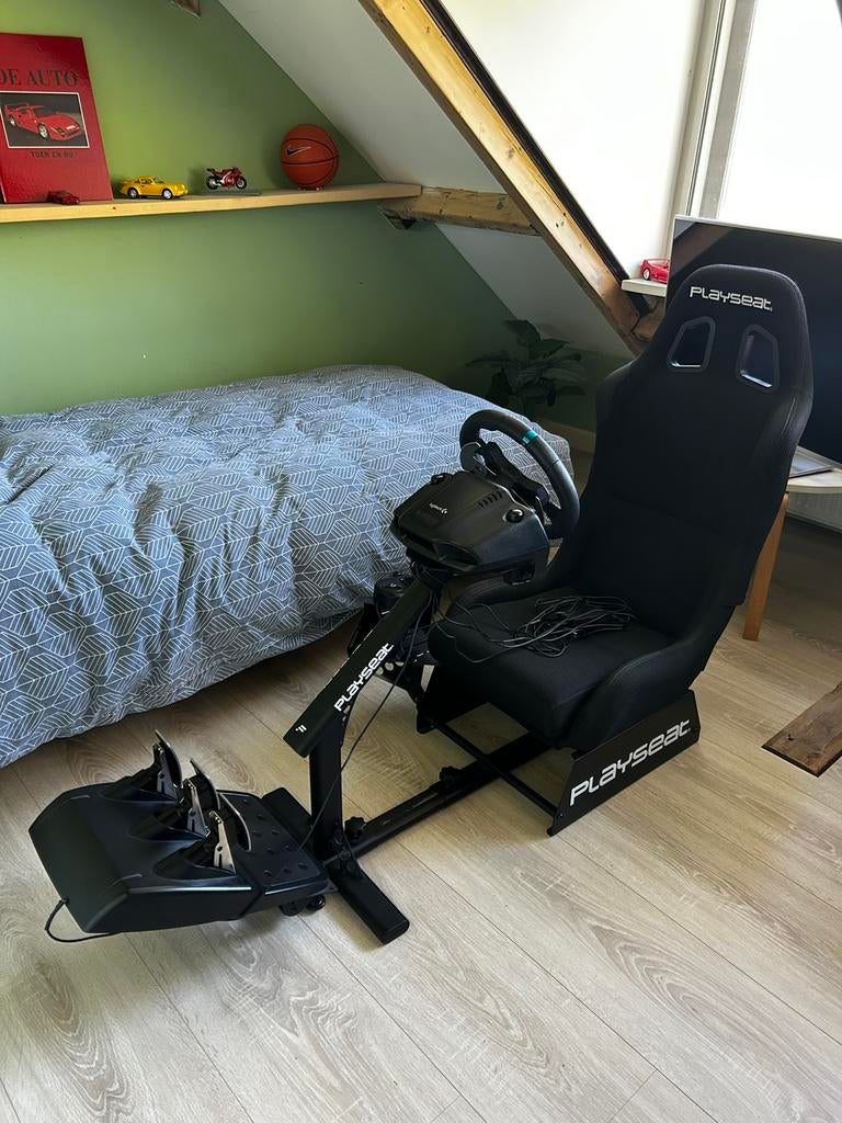 Race simulatie: Logitech g29 + pedalen + shifter  + playseat, Spelcomputers en Games, Ophalen, Zo goed als nieuw, Playseat of Racestoel