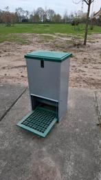 Automatische kippen voerton, Ophalen