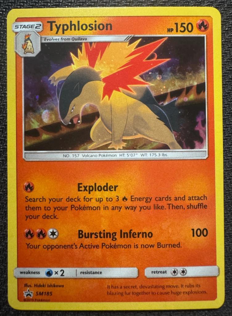 pokemon sun & moon promo holo typhlosion SM185, Ophalen of Verzenden, Zo goed als nieuw, Losse kaart, Foil