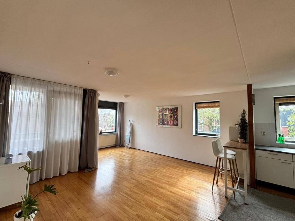 Appartement met 2 slaapkamers in Beverwijk, Huizen en Kamers, Beverwijk, 82 m², Direct bij eigenaar, Noord-Holland
