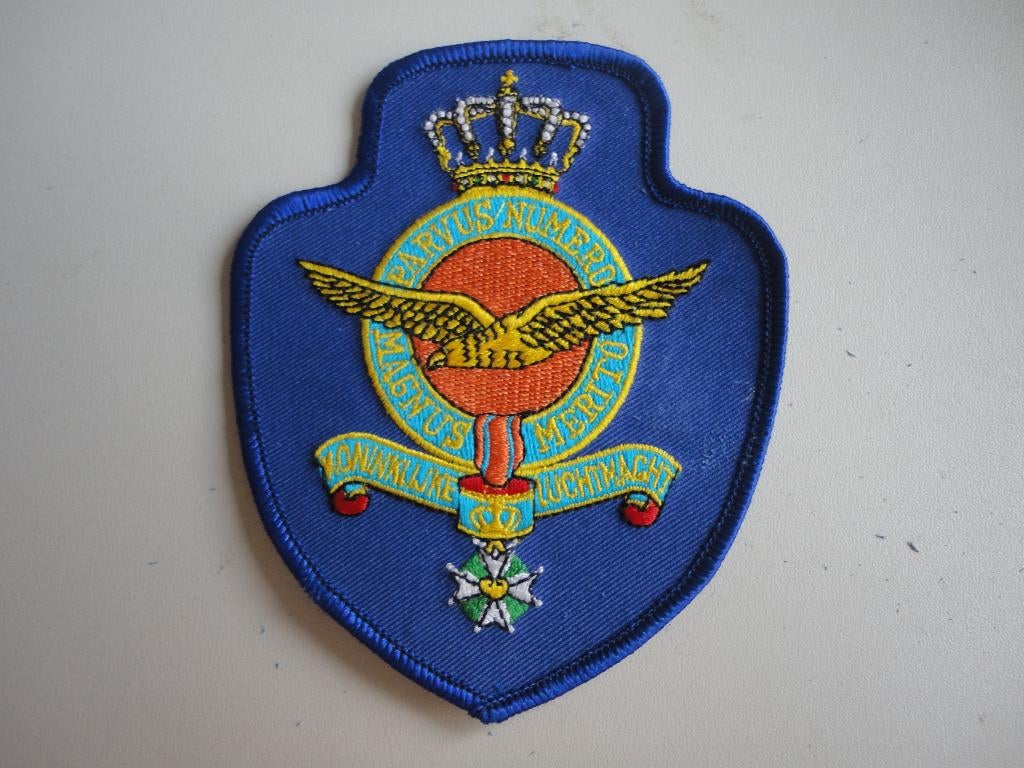 embleem koninklijke luchtmacht, Ophalen of Verzenden, Luchtmacht, Nederland, Embleem of Badge