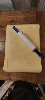 Tupperware deegroller en placemat. €15,00, Ophalen of Verzenden, Zo goed als nieuw, Overige typen