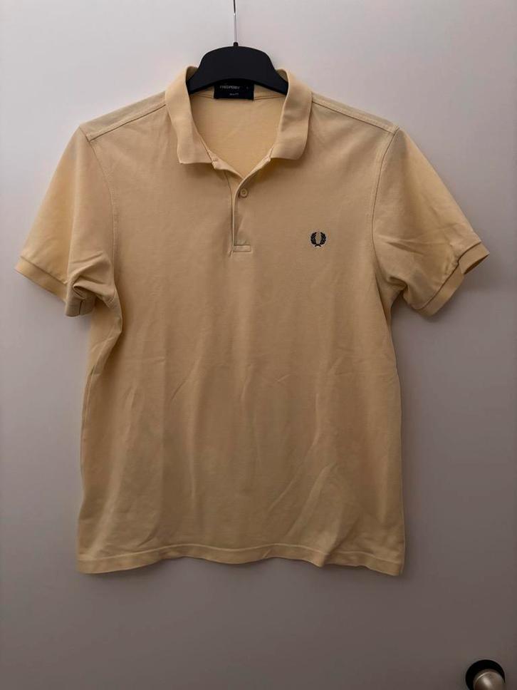 Fred Perry poloshirt geel maat L slim fit., Kleding | Heren, Polo's, Zo goed als nieuw, Maat 52/54 (L), Geel, Ophalen of Verzenden