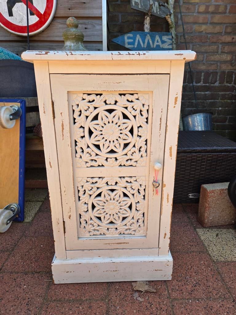 Brocante nacht hal bijzet kastje, Ophalen, Minder dan 50 cm, Zo goed als nieuw, Minder dan 100 cm