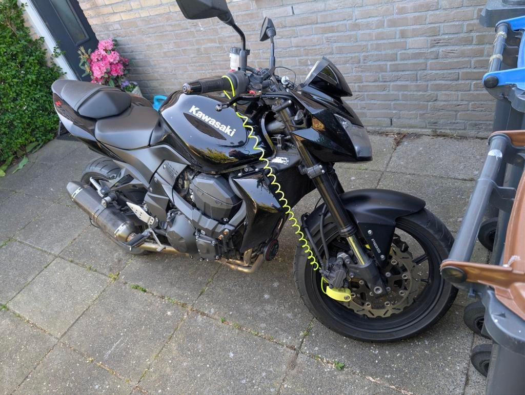 Kawasaki Z750, 750 cc, 4 cilinders, Motorrijbewijs A, Particulier