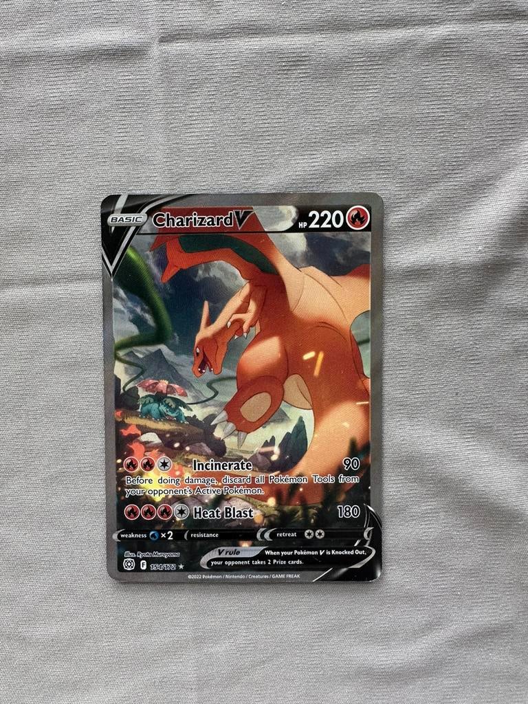 Pokemon Charizard V 154/172, Ophalen of Verzenden, Zo goed als nieuw