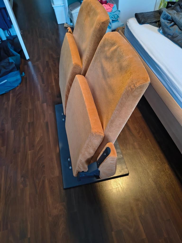 Bioscoopstoelen, Ophalen