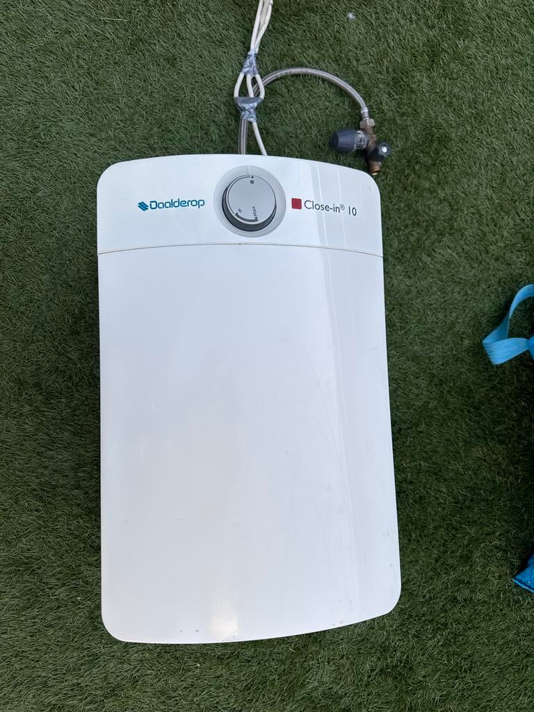 Daalderop Close-in 10 liter boiler, Doe-het-zelf en Verbouw, Geisers en Boilers, Gebruikt, Aardgas, Minder dan 20 liter, Onbekend
