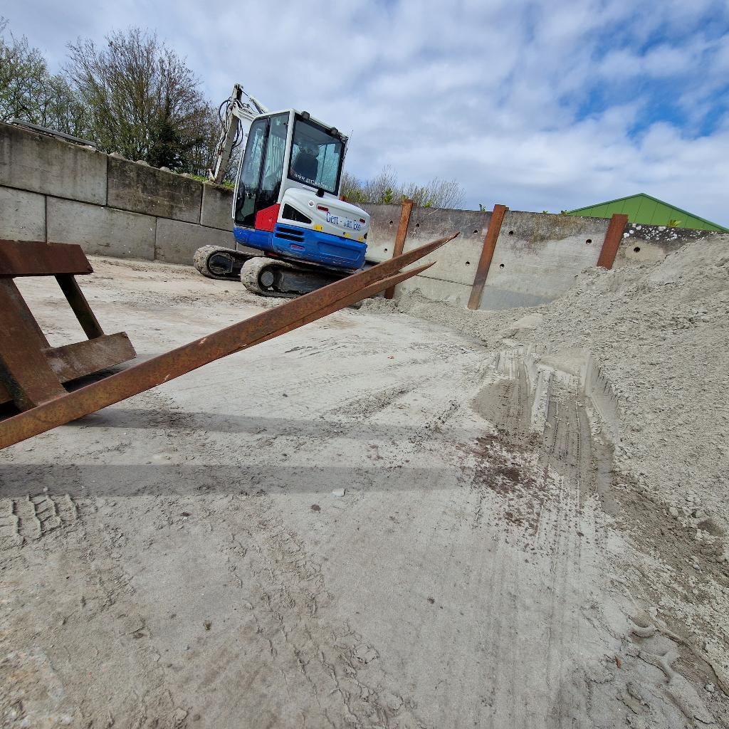 Cw 30 kantelbak. Lepelbord. Palletlepels, Doe-het-zelf en Verbouw, Metalen, Gebruikt, Ophalen