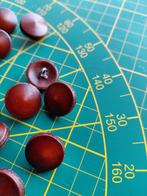 Bruine knopen lederlook, Hobby en Vrije tijd, Ophalen of Verzenden, Nieuw, Knoop of Knopen