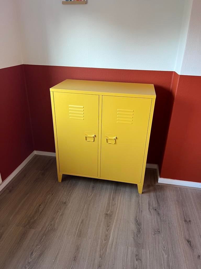 Gele metalen locker kast, Ophalen, Modern, industrieel, 50 tot 100 cm, Metaal