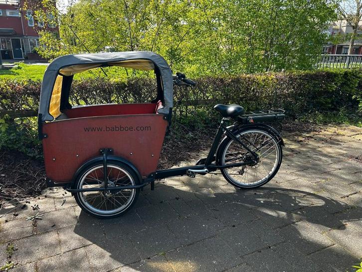 Babboe Big-E Bakfiets - Elektrisch met Huif, Fietsen en Brommers, Fietsen | Bakfietsen, Gebruikt, Overige merken, 2 kinderen, Elektrisch