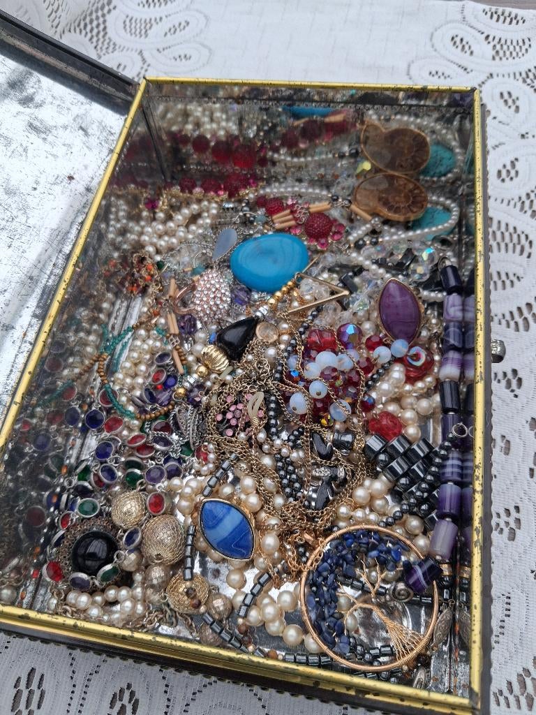 Lot vintage sieraden, Verzenden, Overige materialen, Met edelsteen