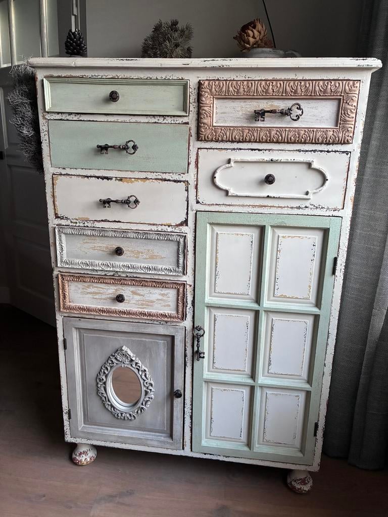 Kast met laden en deurtjes, Ophalen, 100 tot 150 cm, 50 tot 100 cm, Zo goed als nieuw