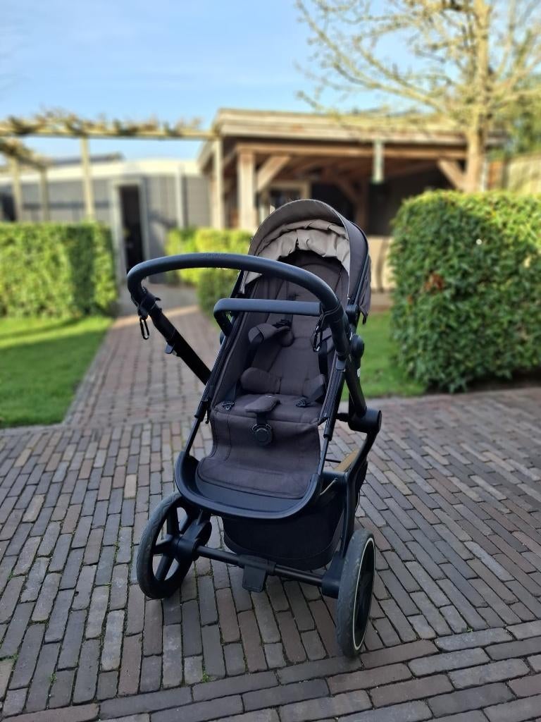 Joolz Day+ kinderwagen, Kinderen en Baby's, Kinderwagens en Combinaties, Combiwagen, Ophalen, Overige merken, Verstelbare duwstang