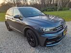 Volkswagen Tiguan 1.4 TSI 150pk 4Motion DSG 2018 R-Line, Automaat, 4 cilinders, 2000 kg, Alcantara