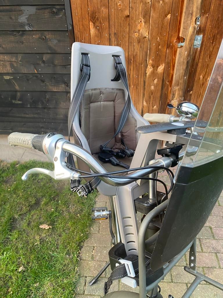Bobike Exclusive Mini Plus fietszitje met windscherm, Fietsen en Brommers, Fietsaccessoires | Fietsstoeltjes, Ophalen, Gebruikt