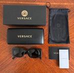 Originele Versace zonnebril, Ophalen of Verzenden, Zo goed als nieuw, Zwart, Overige merken