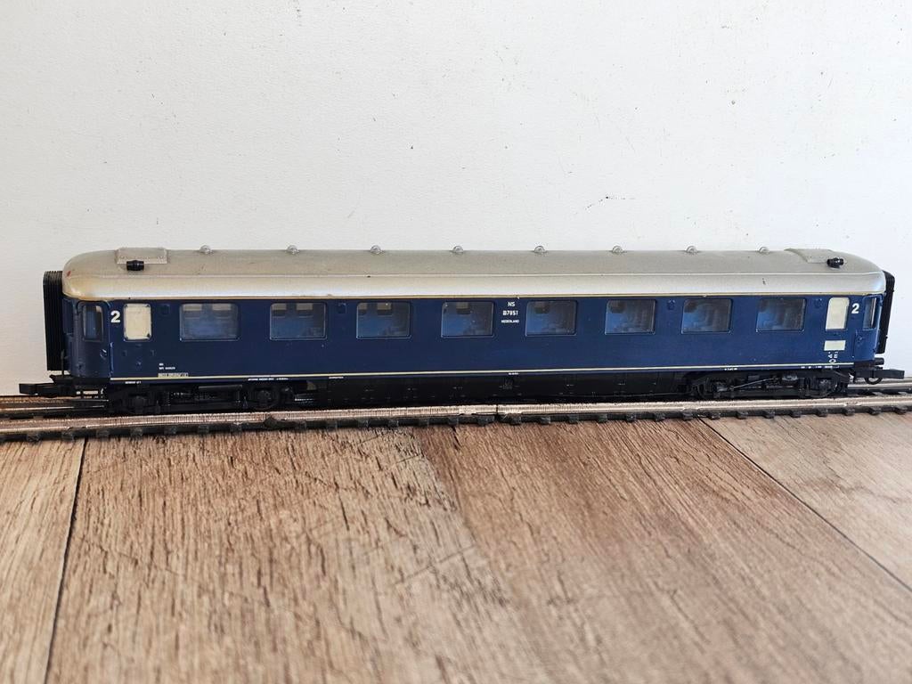 Modeltrein Ho roco NS rijtuig met verlichting, Gelijkstroom, Wagon, Ophalen of Verzenden, NS