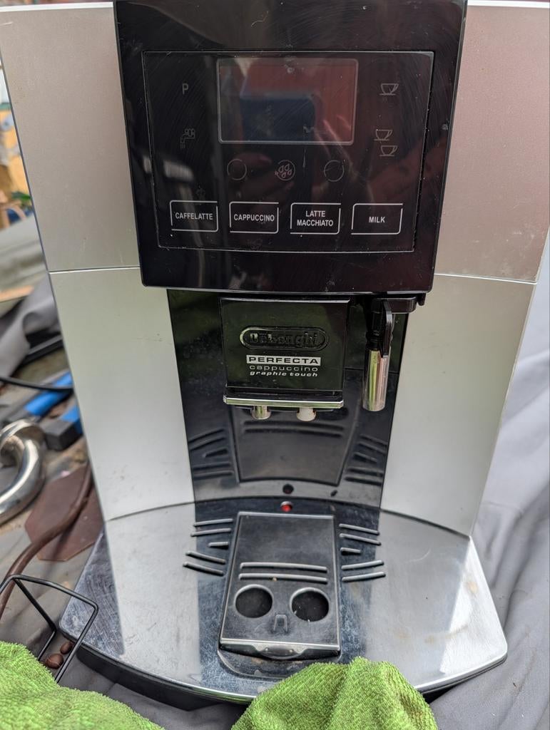 Te koop delongi koffie machine defect, Ophalen, Koffiemachine
