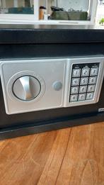 Intelligente elektronische kluis AGK, Ophalen of Verzenden, Zo goed als nieuw