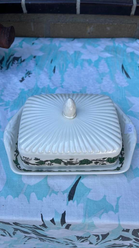 Wedgewood stradfort botervloot puntgaaf, Antiek en Kunst, Ophalen of Verzenden