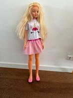 Grote pop 1 meter lang met eenhoorn shirt en roze rok, Ophalen, Gebruikt, Overige typen