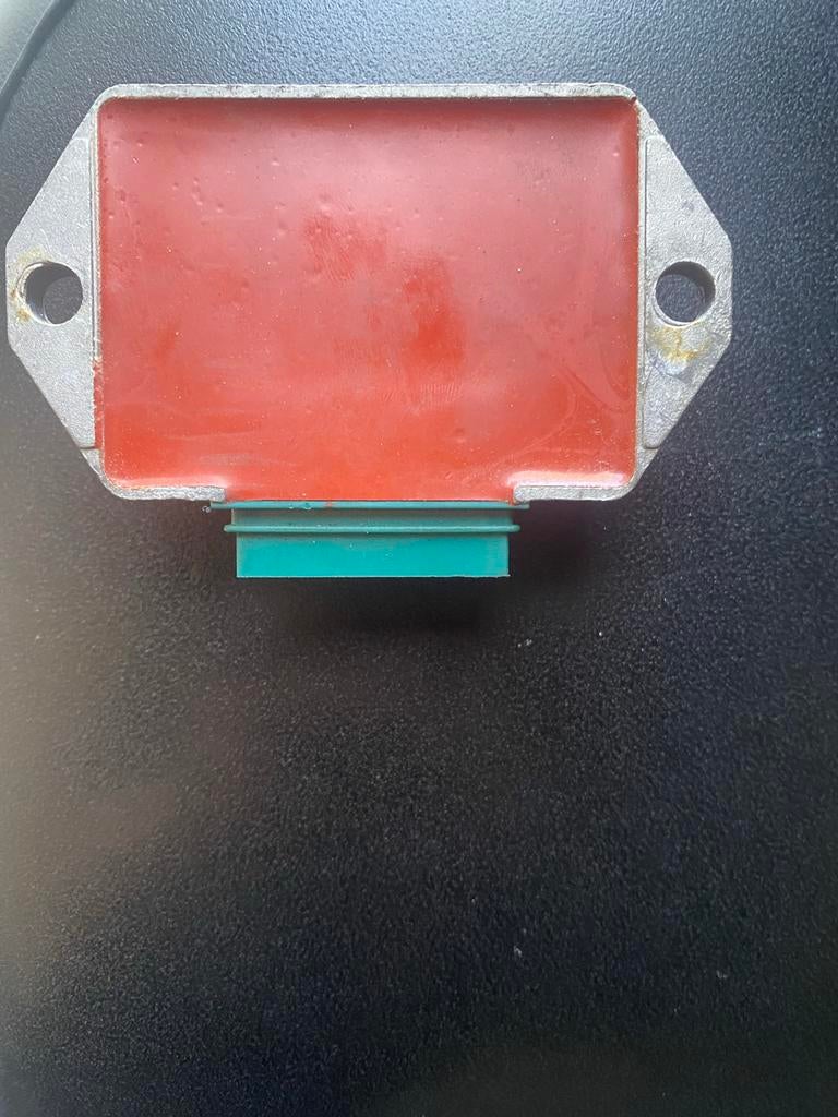 Spanningsregelaar Piaggio 2/4t - Mitsuba 12V AC-DC, Ophalen of Verzenden, Gebruikt, Overige typen, Piaggio