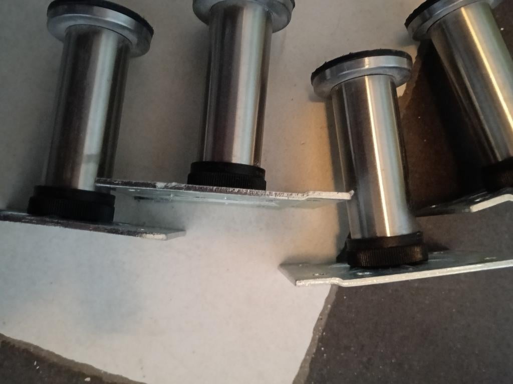 Capita Ikea pootjes, Ophalen of Verzenden