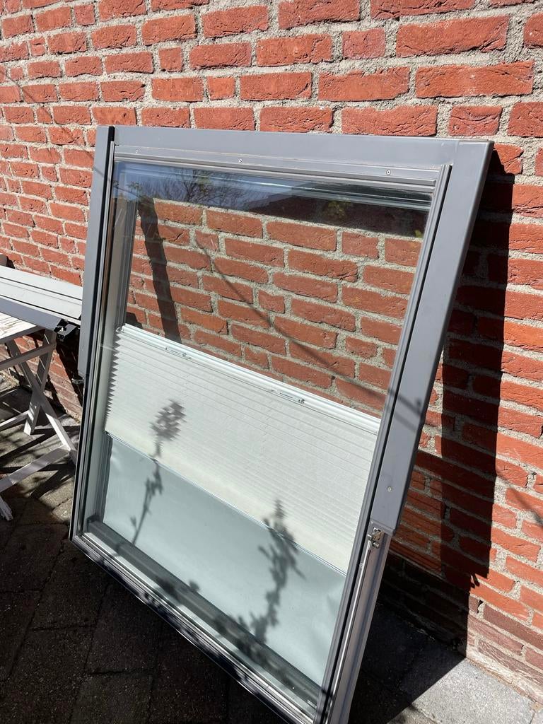 VELUX kantel dakraam met dubbelglas, Doe-het-zelf en Verbouw, Glas en Ramen, Gebruikt, 80 tot 120 cm, 120 tot 160 cm, Ophalen of Verzenden