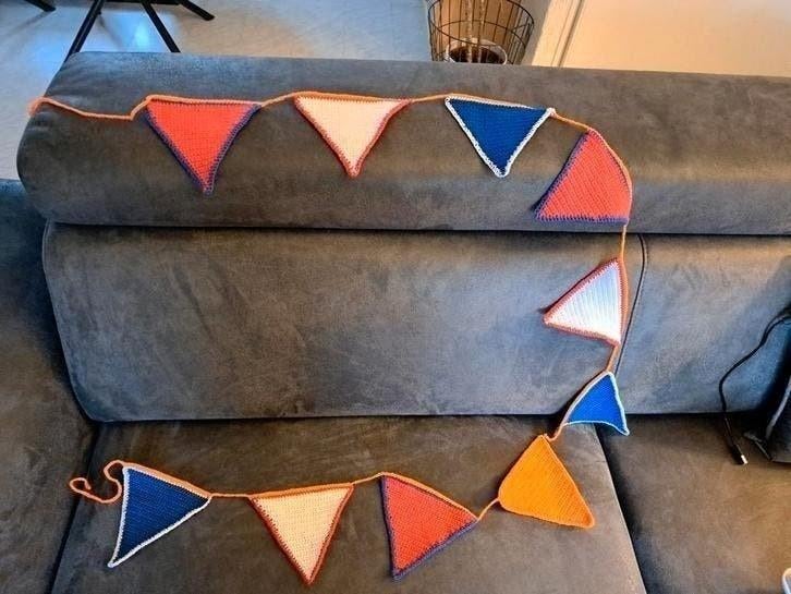 Gehaakte vlaggenlijn - feestelijk en kleurrijk! Duurzaam., Hobby en Vrije tijd, Breien en Haken, Ophalen of Verzenden, Nieuw