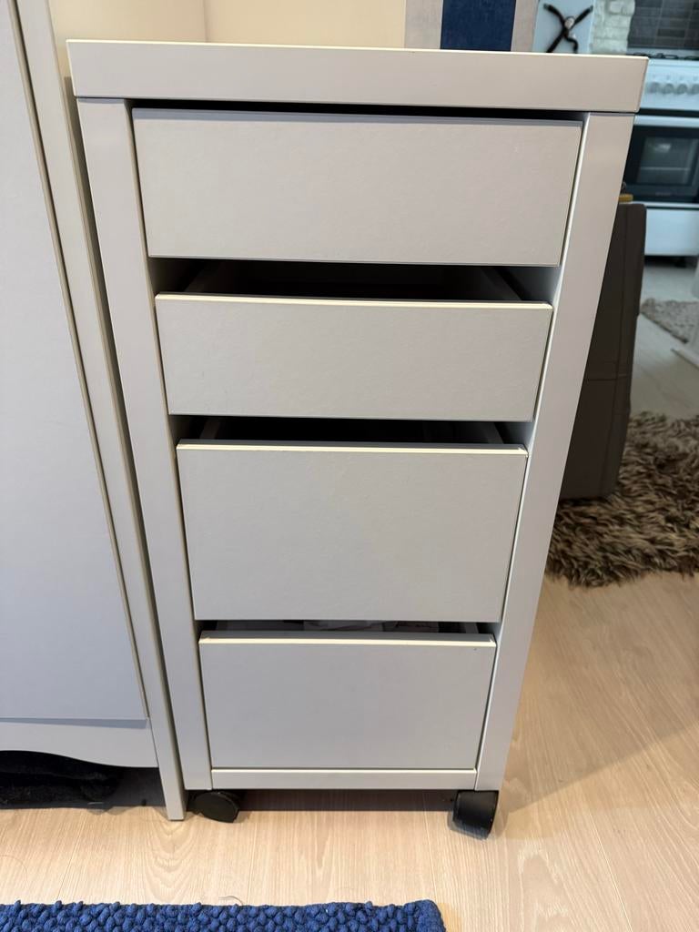 IKEA ladeblok met 4 lades op wieltjes, Ophalen, Overige materialen, Minder dan 50 cm, Gebruikt