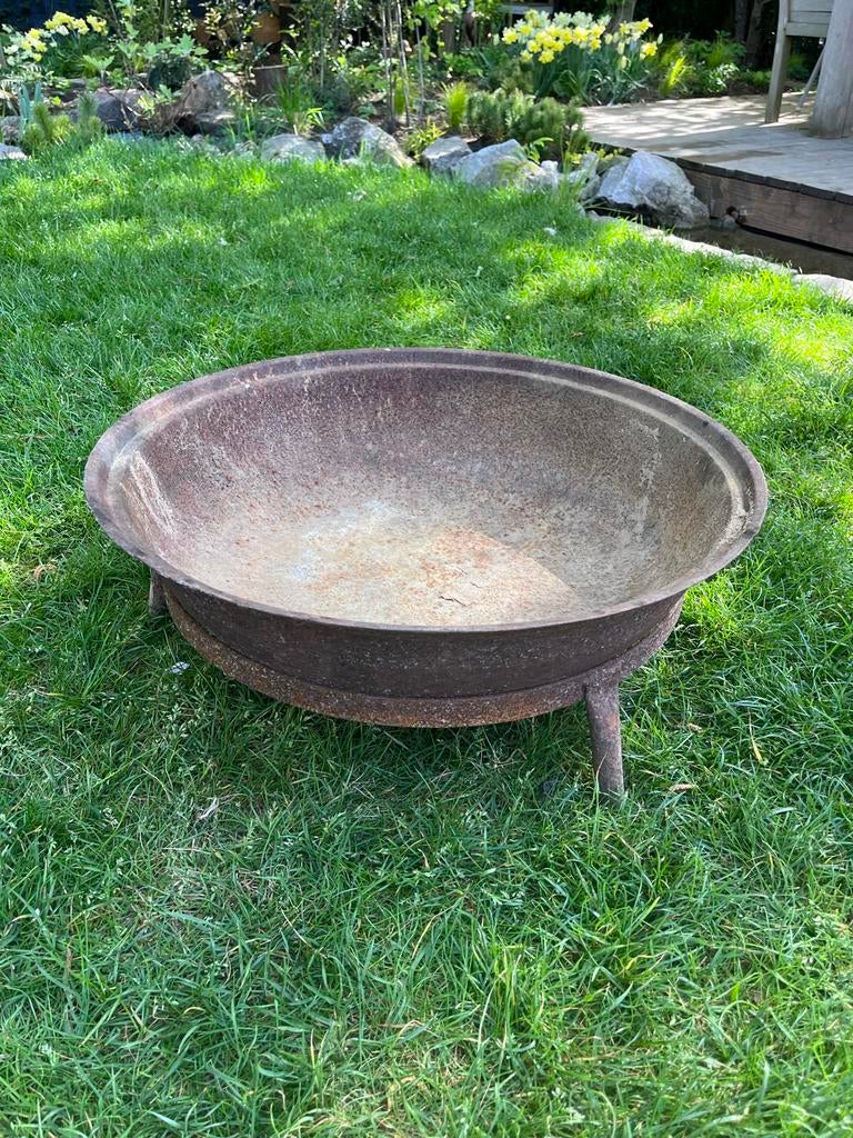 Robuuste vuurschaal met onderstel, Ophalen, Gebruikt, Vuurkorf