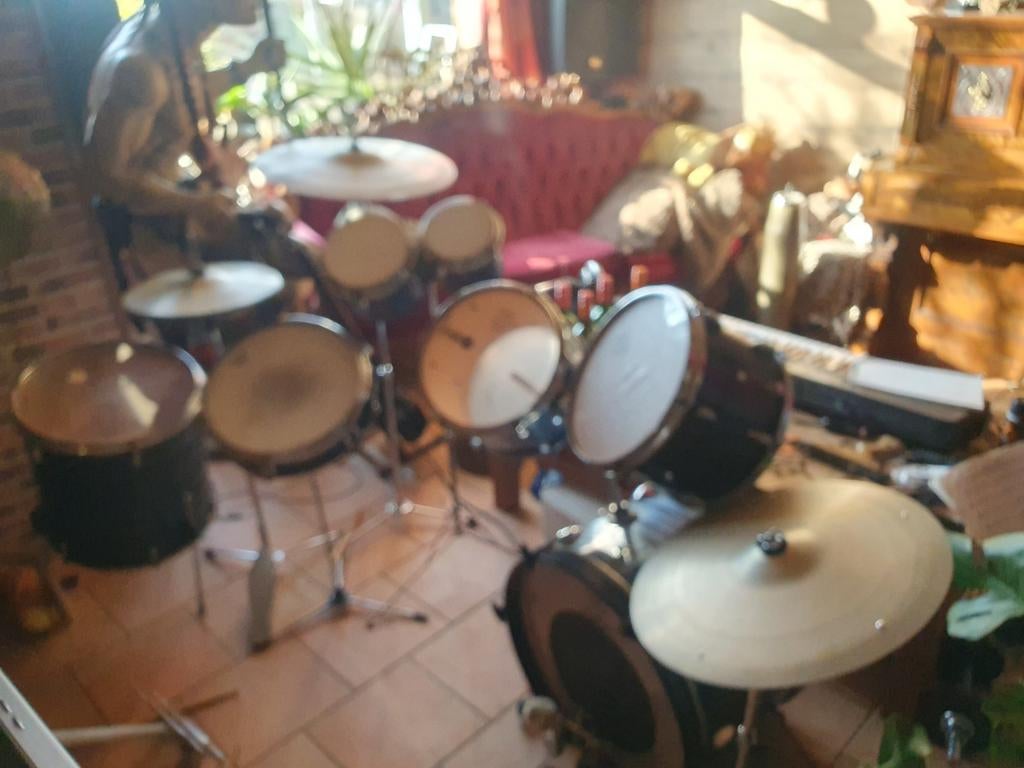 Uitgebreide drumset met bekkens, Muziek en Instrumenten, Drumstellen en Slagwerk, Ophalen of Verzenden, Gebruikt, Overige merken