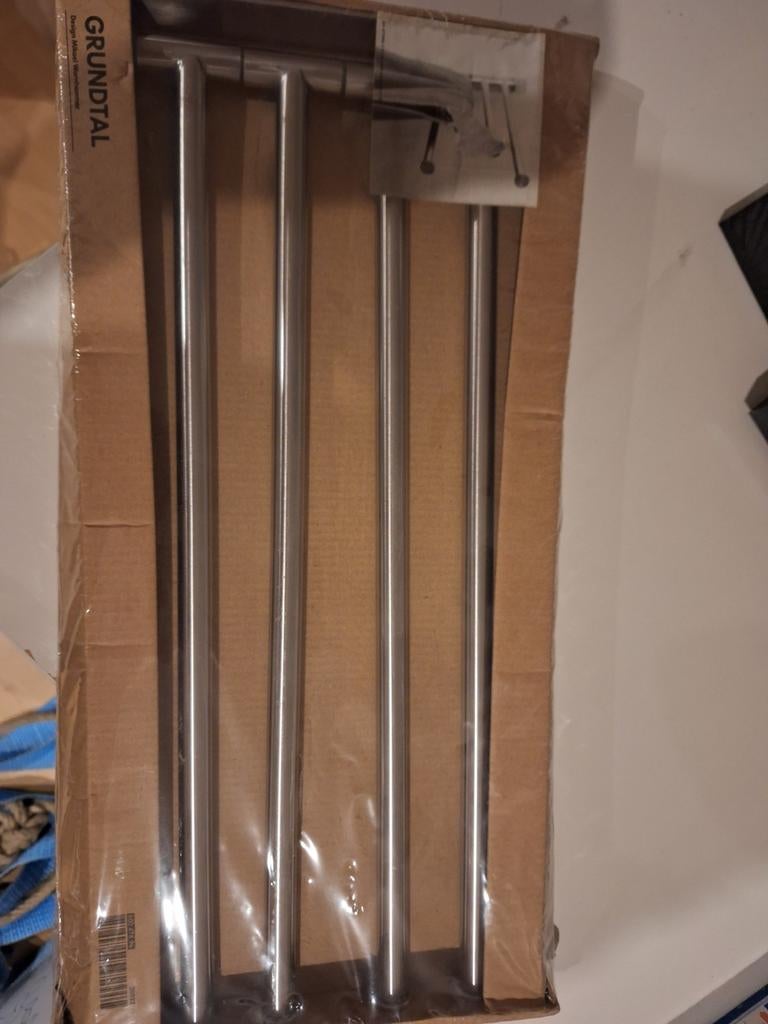 Nieuw IKEA Grundtal handdoekenrek - RVS, Ophalen of Verzenden