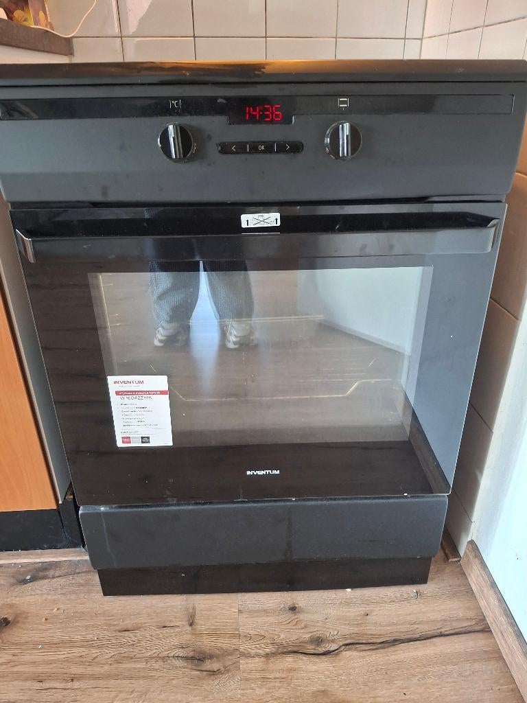 Inductiefornuis met oven. 2/3 fasen, Witgoed en Apparatuur, Fornuizen, Ophalen, Gebruikt, Hete lucht, 4 kookzones