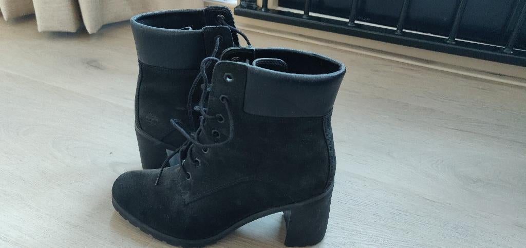 2X Dames laarzen o.a. Timberland + Italiaanse kwaliteit!, Kleding | Dames, Schoenen, Zo goed als nieuw, Lage of Enkellaarzen, Zwart