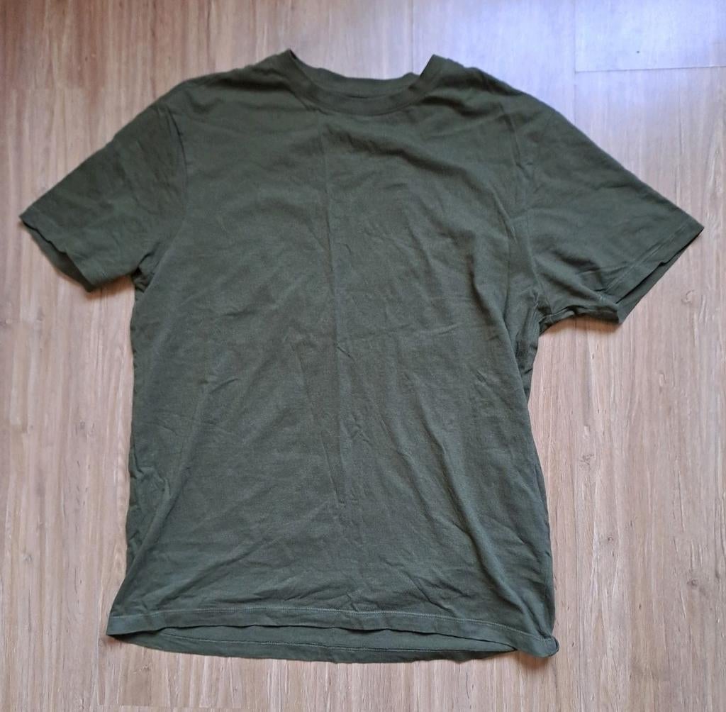 Primark Kaki Groen T-shirt Maat L Regular Fit, Ophalen of Verzenden, Zo goed als nieuw, Maat 52/54 (L), Groen