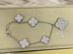 Van Cleef & Arpels Alhambra Armband met Diamanten, Ophalen of Verzenden, Zo goed als nieuw, Zilver, Met bedels of kralen