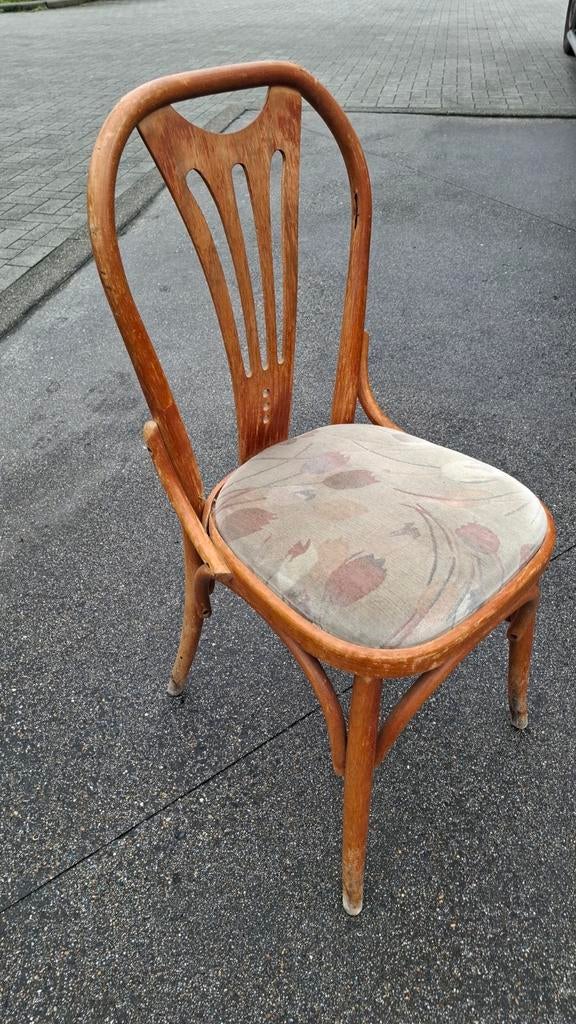 26 cafe bistro thonet horeca stoelen partij bentwood boog, Gebruikt, Bruin, Ophalen of Verzenden, Stof