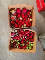 Grote doos vol met kerstballen groen, goud, zilver en rood, Ophalen of Verzenden, Gebruikt