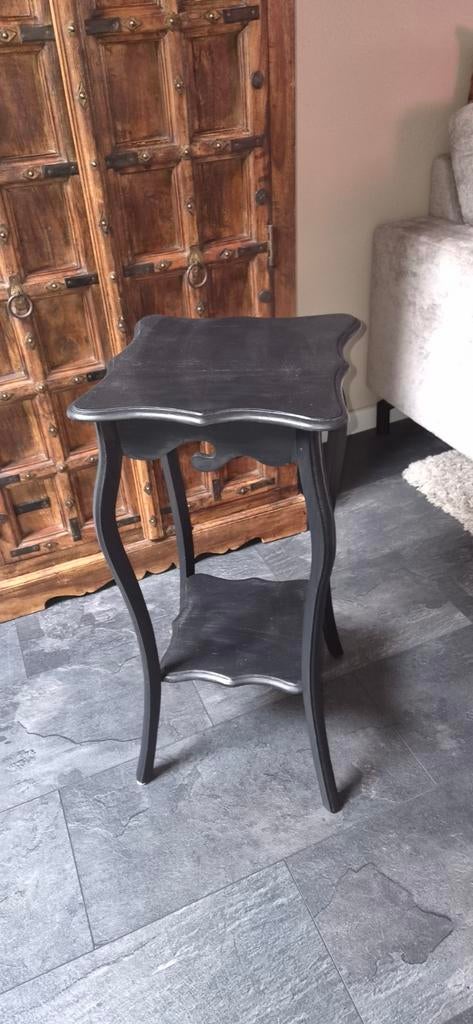 Tafeltje plantentafeltje bijzettafel, Huis en Inrichting, Krukjes, Ophalen, Gebruikt, Hout