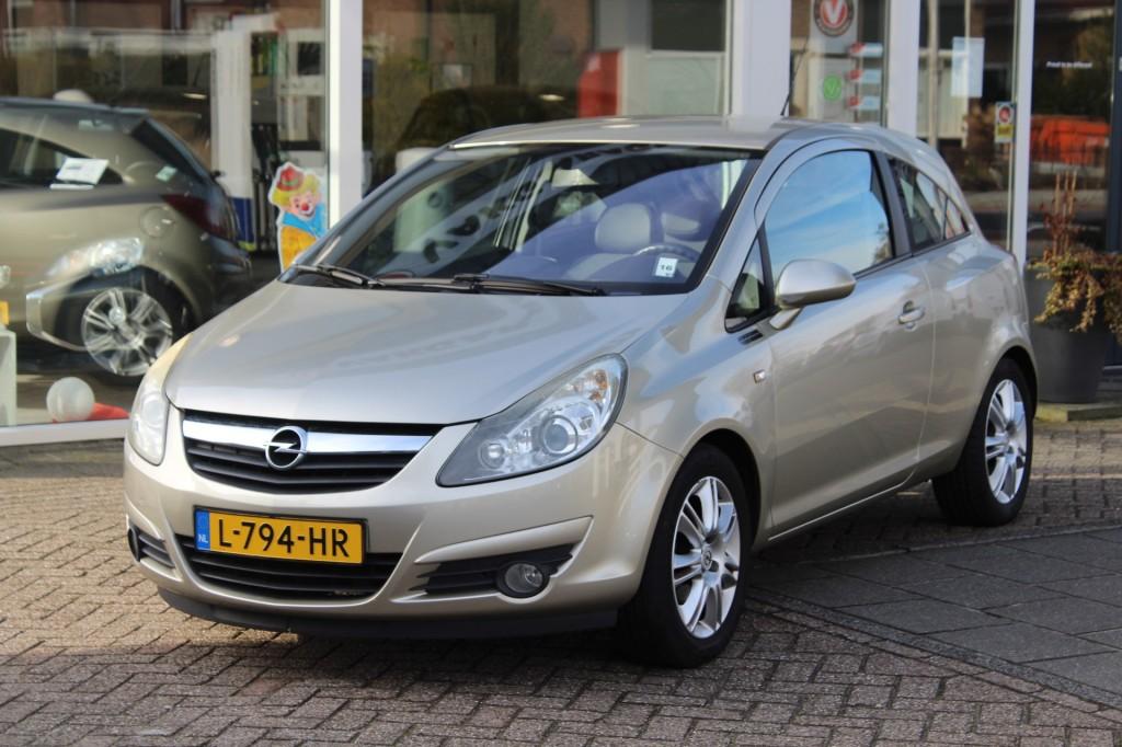 Opel CORSA 1.4-16V COSMO, Auto's, 4 cilinders, Stoelverwarming, Handgeschakeld, 1364 cc