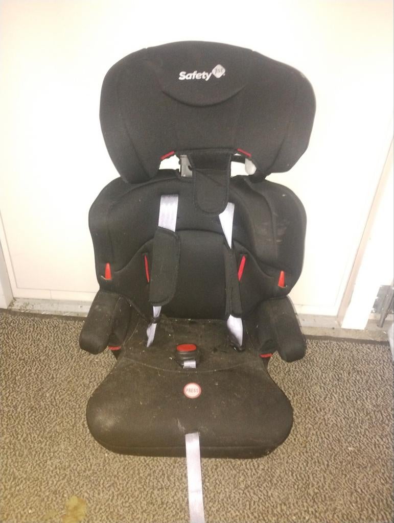 Safety 1st verstelbare kinderstoel, Kinderen en Baby's, Ophalen, Zo goed als nieuw, 9 t/m 36 kg, Overige merken