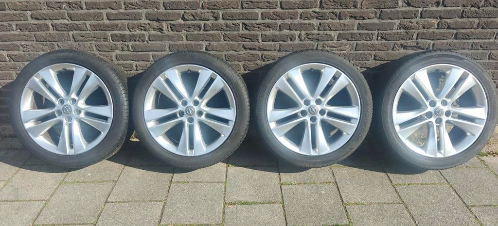 Originele velgen Opel Astra J Sports Tourer, Auto-onderdelen, Banden en Velgen, Ophalen, 18 inch, Gebruikt, Banden en Velgen
